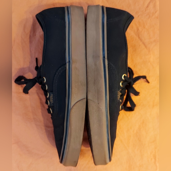 Vans Men's Black Canvas Sneakers - Picture 4 of 7